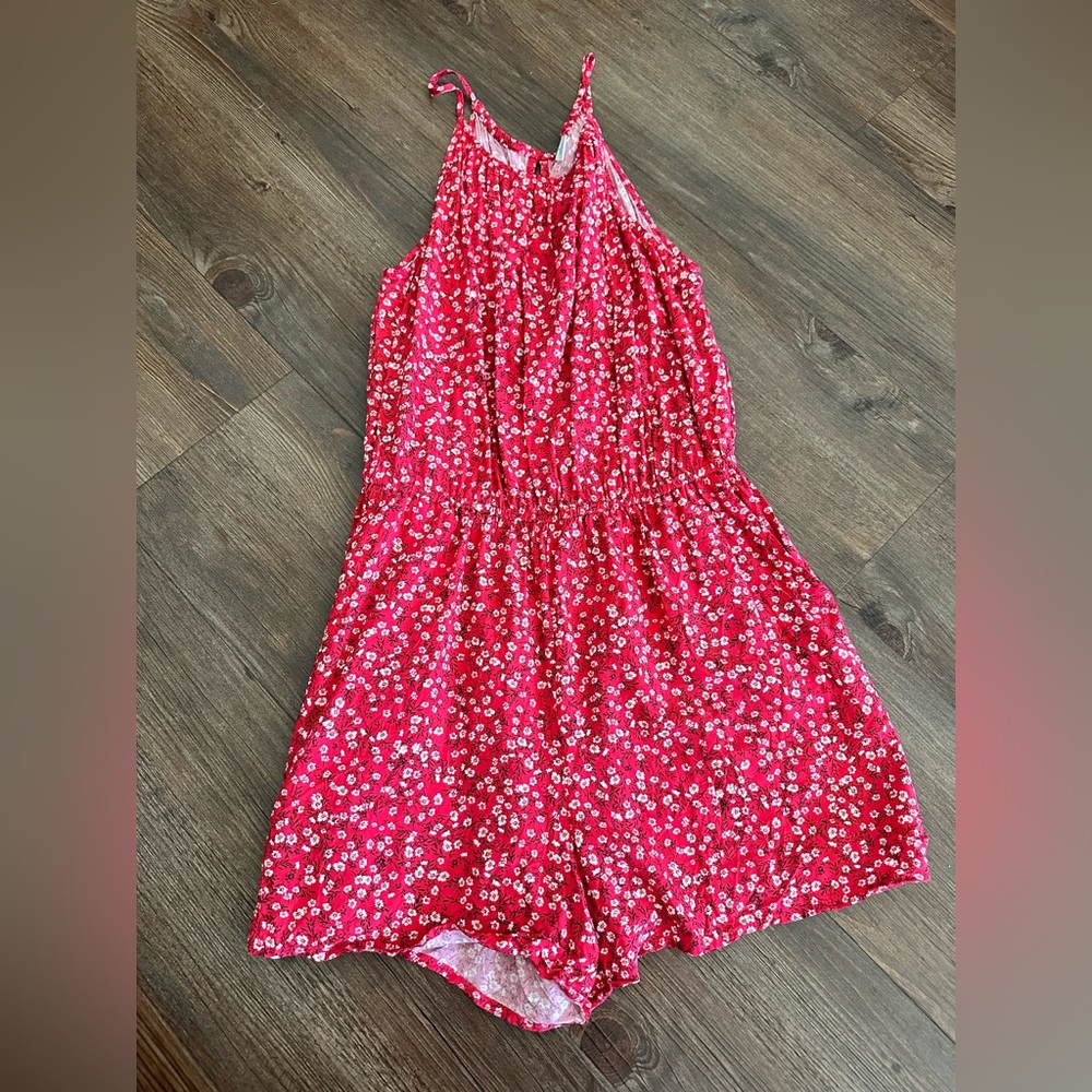 Old navy romper! Super cute and so comfortable!